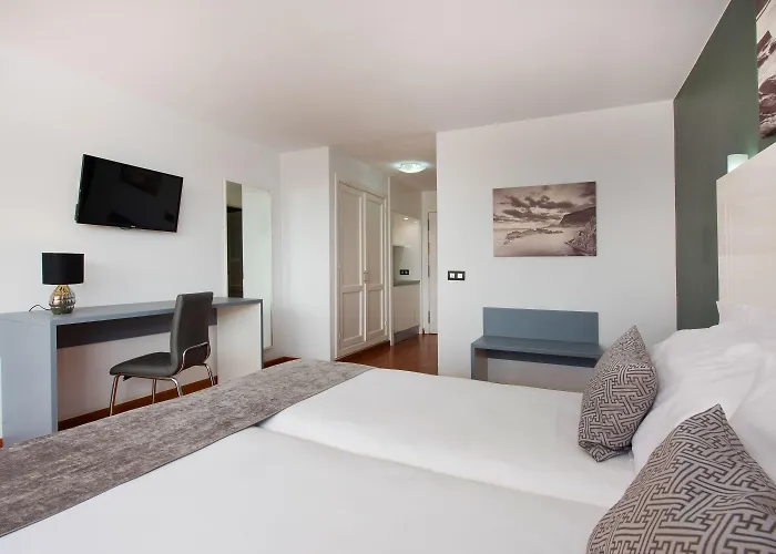 Отель Ole Tropical Tenerife Adults Only